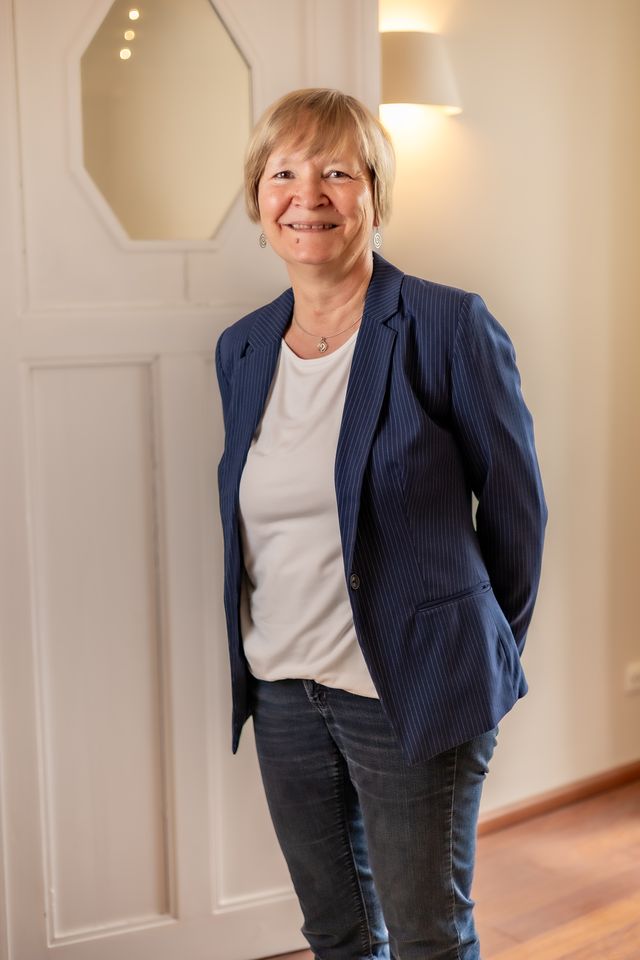 Jeanette Schön Jeanette Schön